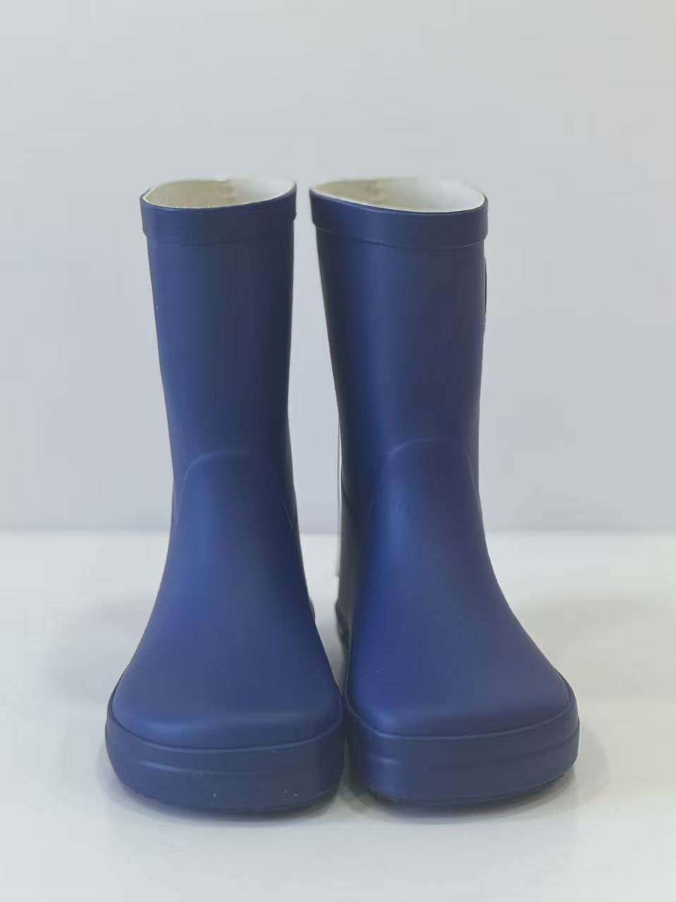 Boots latecs plant gwrth-ddŵr